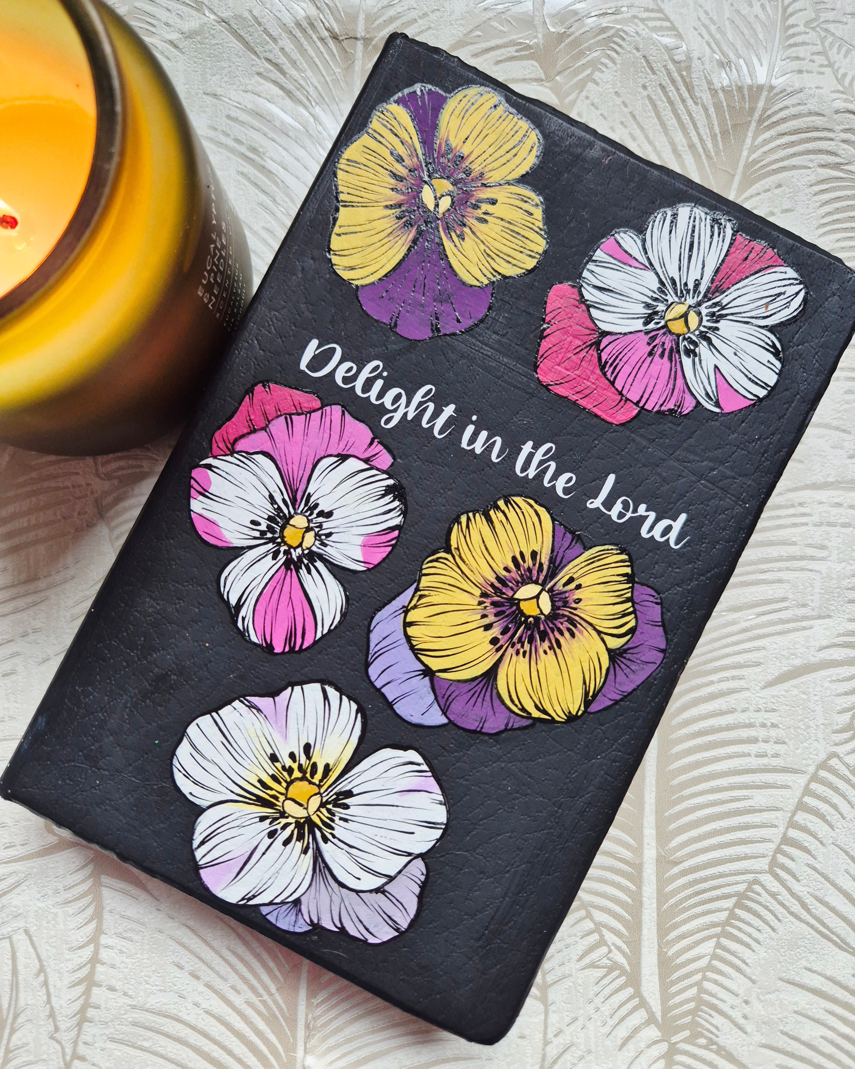 Handpainted NLT Bible - Delight in the Lord, Pansy design