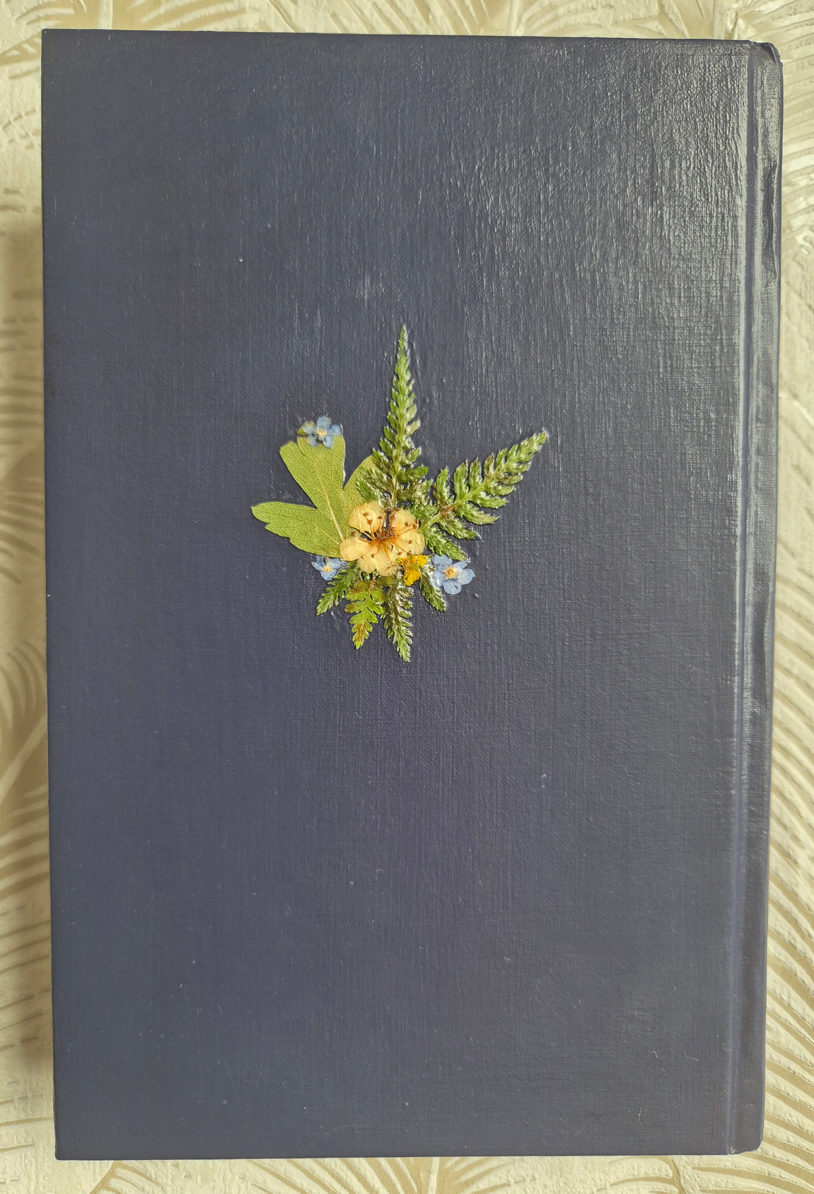 NIV Bible with real pressed wildflowers - consider the wildflowers